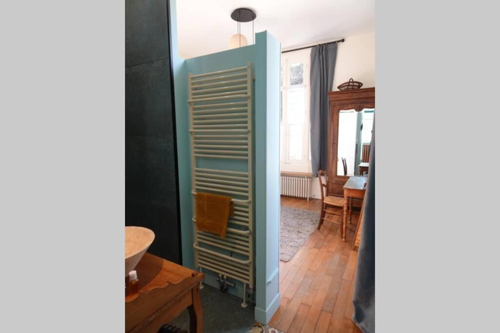 Amalouyse Chambre De Charme Au Coeur Des Chateaux De La Loire مونتلويس سور لوار المظهر الخارجي الصورة